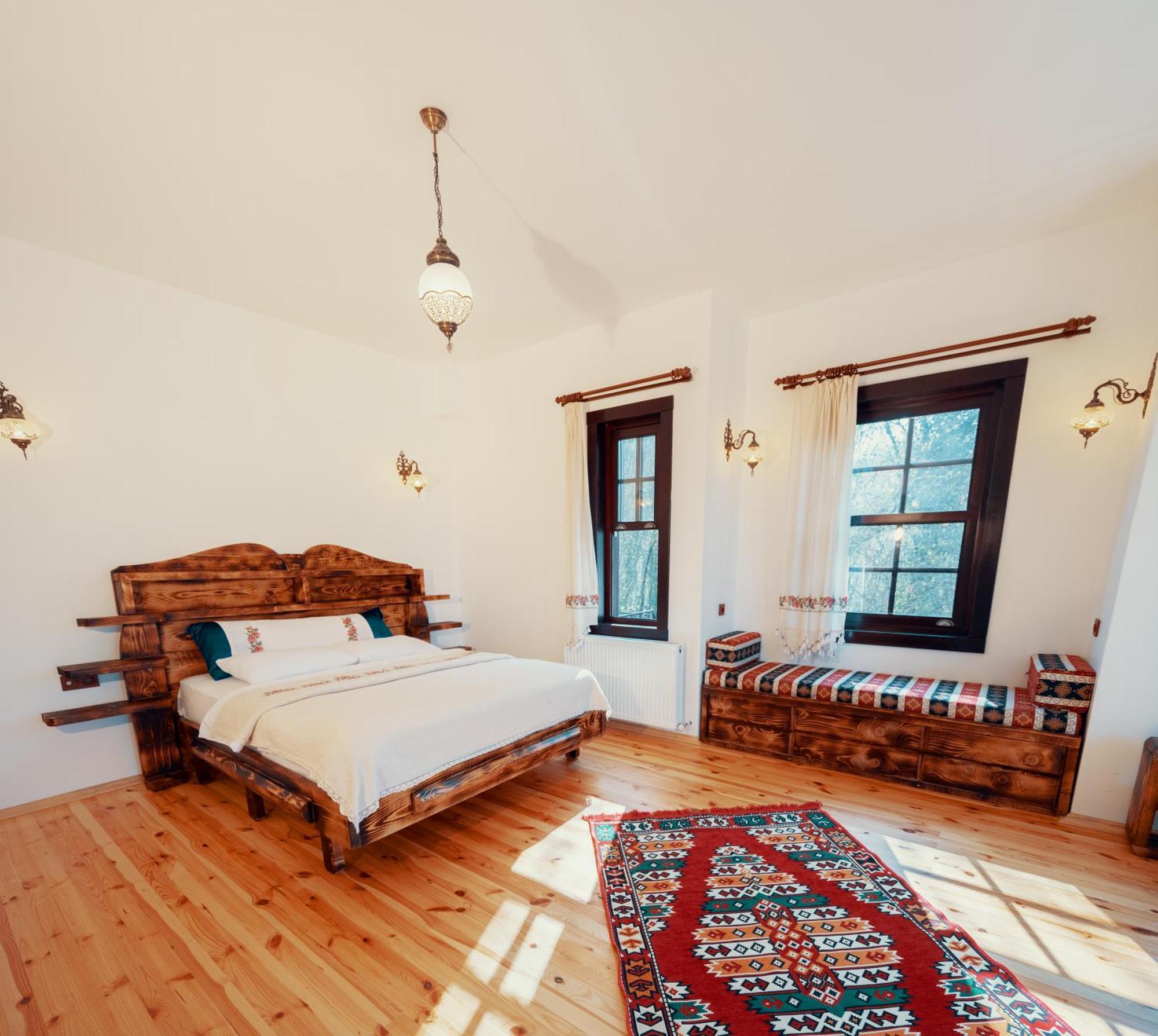Ibrahim Aga Konagi Hotel Kartepe Bagian luar foto