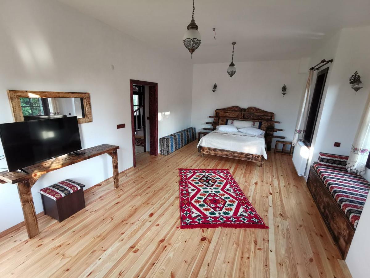 Ibrahim Aga Konagi Hotel Kartepe Bagian luar foto