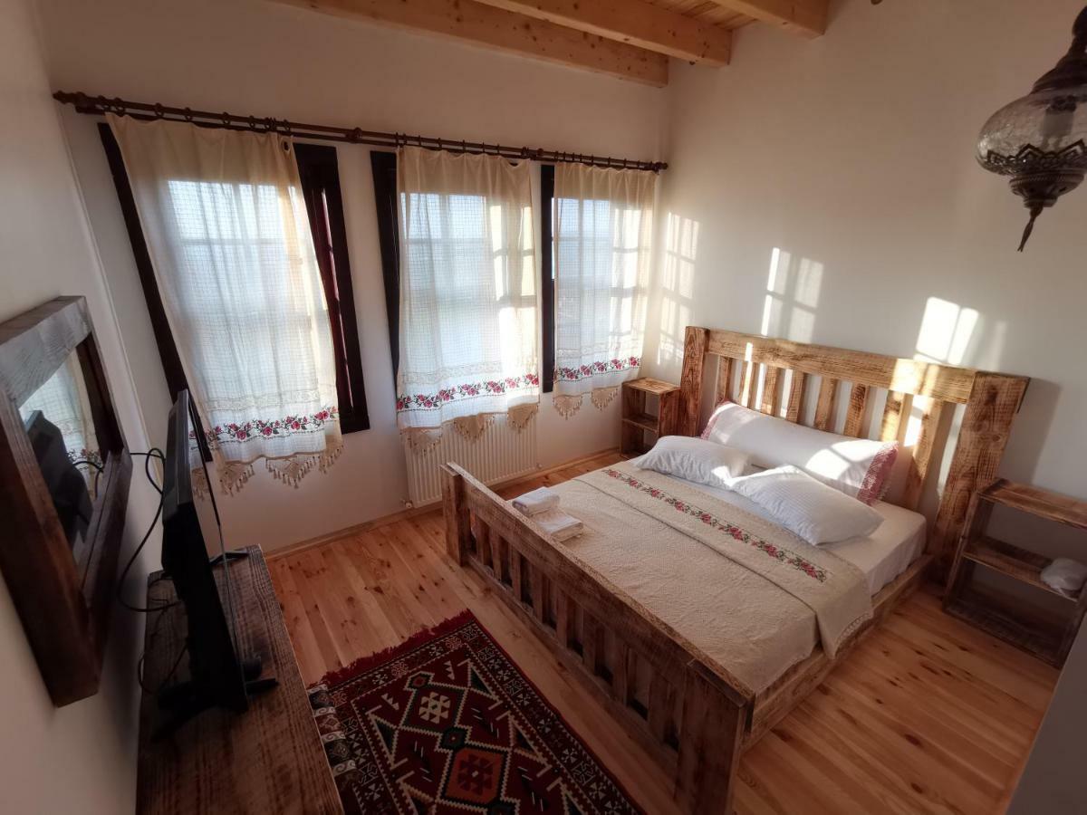 Ibrahim Aga Konagi Hotel Kartepe Bagian luar foto