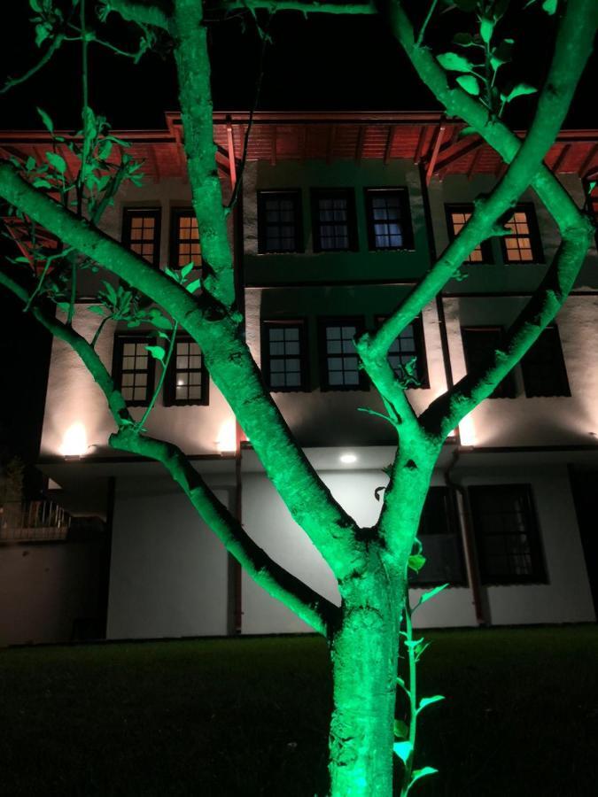 Ibrahim Aga Konagi Hotel Kartepe Bagian luar foto